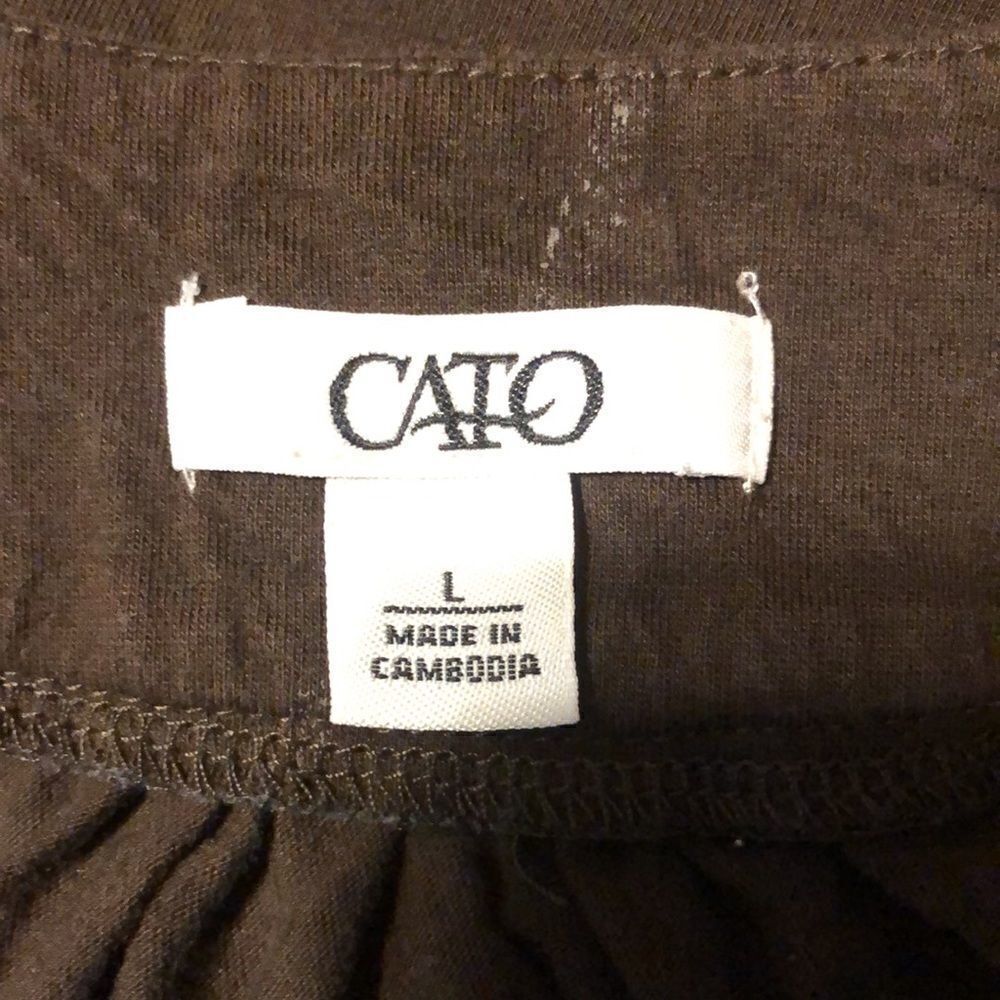 Cato Top  - Picture 6 of 6